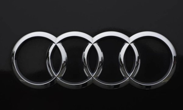 Audi 4 кольца