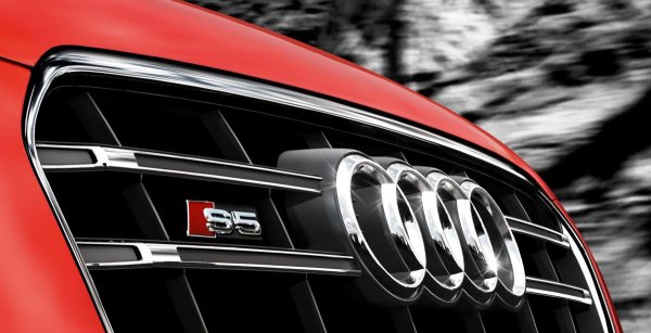 Audi символ автомобиля