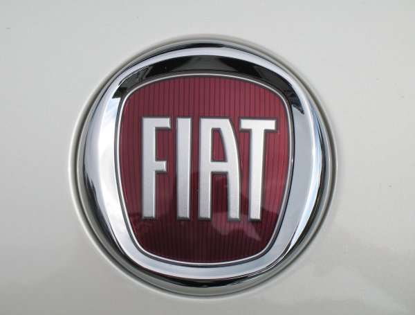 Значок автомобиля Фиат