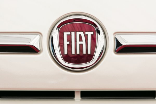 Табличка Фиат