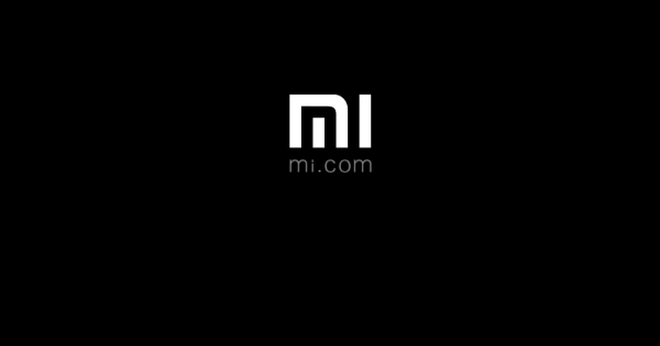 Логотип Xiaomi на черном фоне