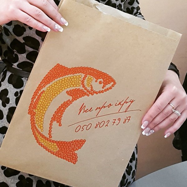 Необычные бренды логотипы