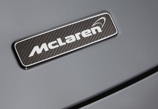 MCLAREN auto logo