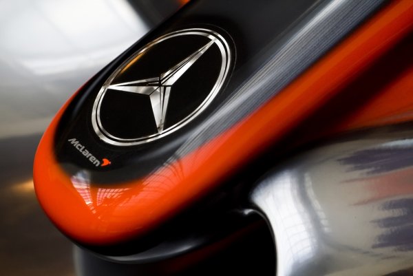 Макларен знак