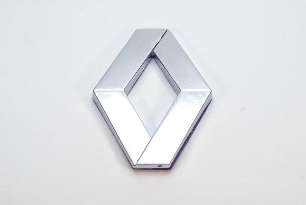 Новый шильдик Рено 2021