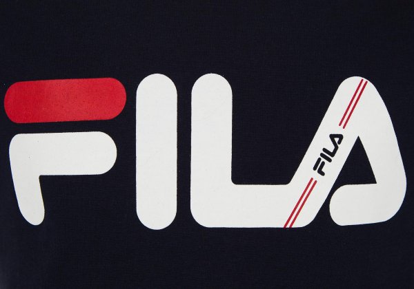 Fila надпись