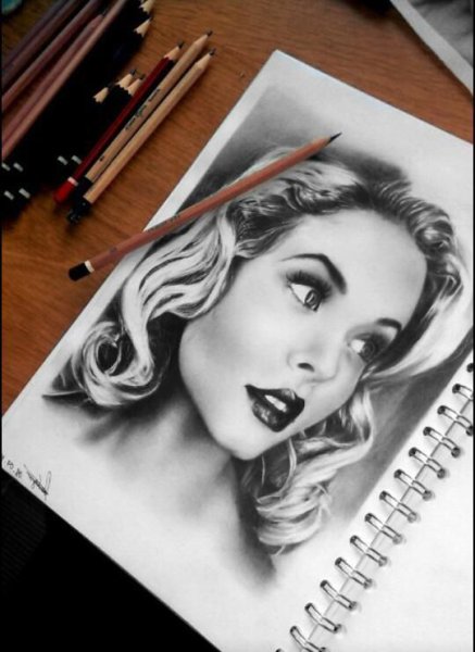 Эшли Бенсон рисунки