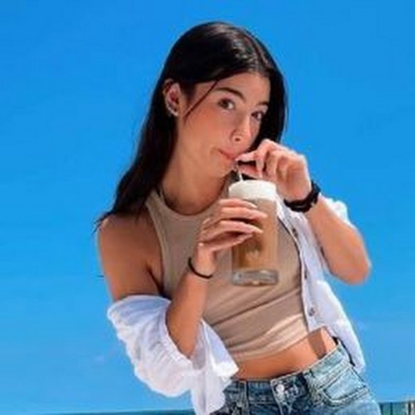 Пушистик с большими глазами