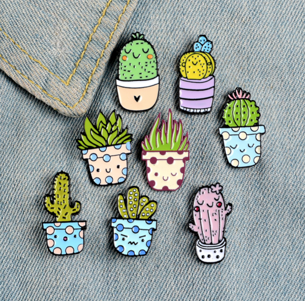 Модные значки на рюкзак