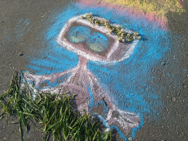 Рисунки на асфальте.