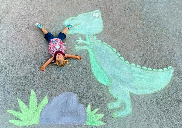 Рисунки на асфальте мелками