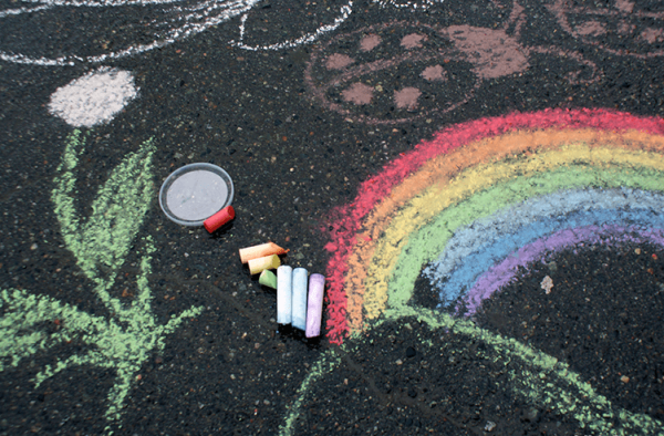 Рисунки на асфальте.