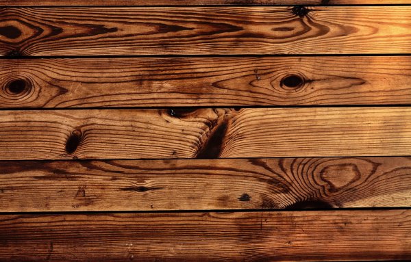 Деревянная поверхность