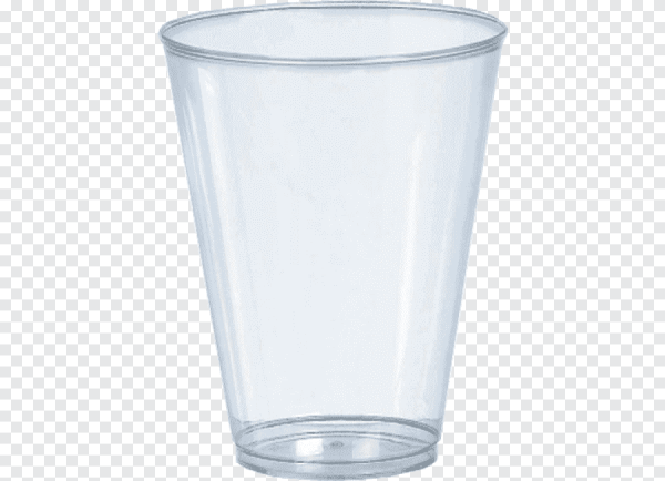 Пластиковый стаканчик на прозрачном фоне