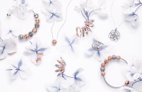 Ювелирные украшения баннер