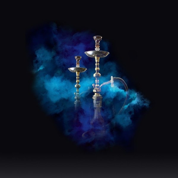 Кальян на темном фоне