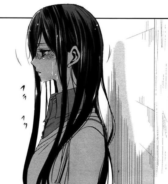 Мэй Аихара плачет