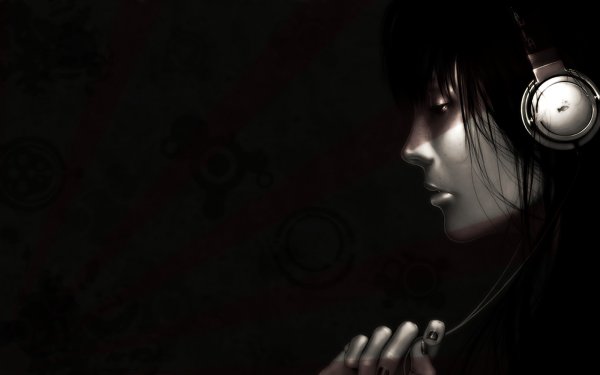 Девочка в наушниках