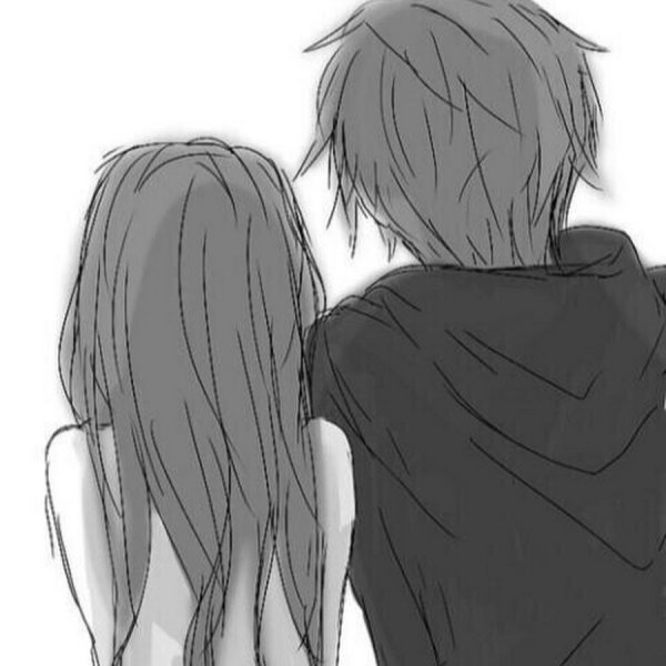 Аниме парочки обнимаются