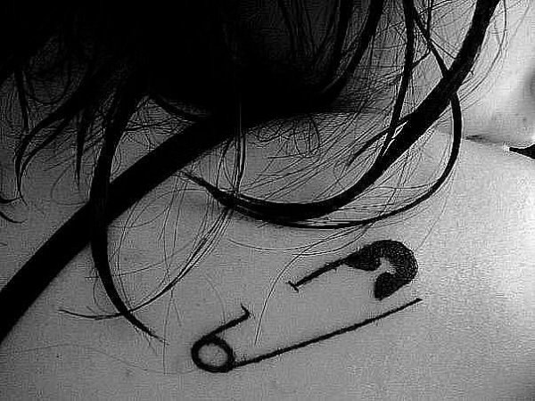 Маленькие грустные Татуировки