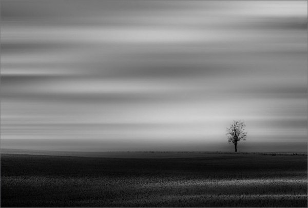 Печальный фон