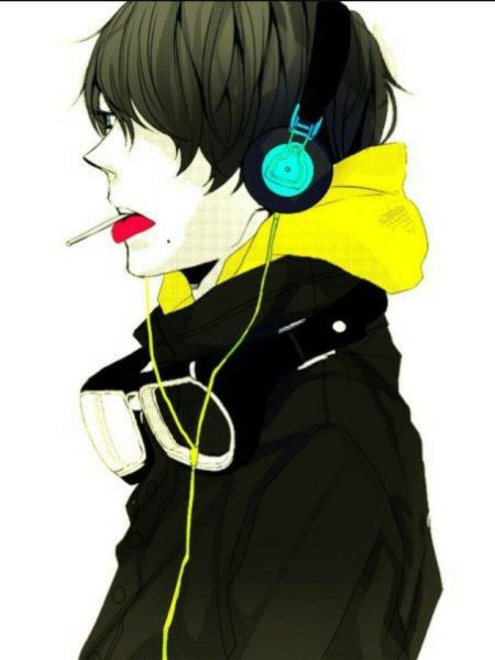 Парень в больших наушниках