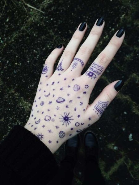 Тату ручкой