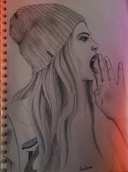 Крутые девушки карандашом