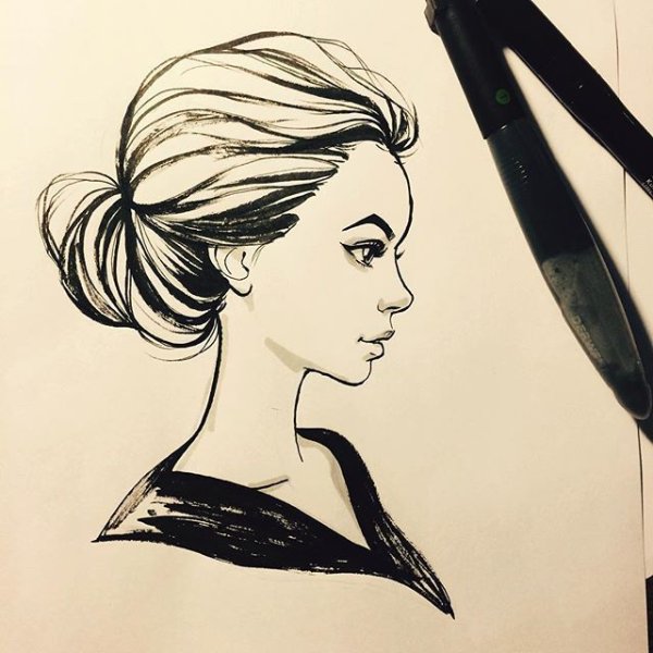 Скетчбук девушки