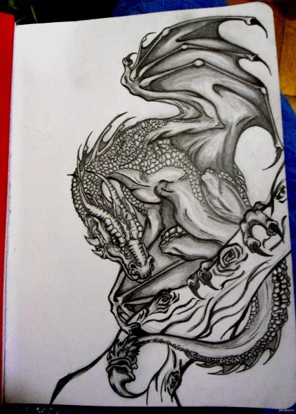 Дракон в скетчбуке