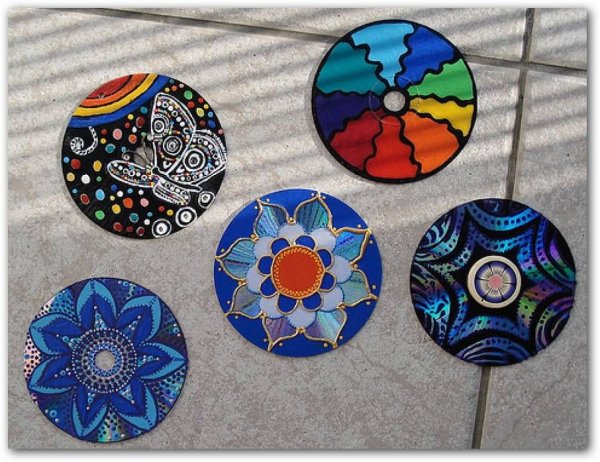 Разрисованные диски для декора
