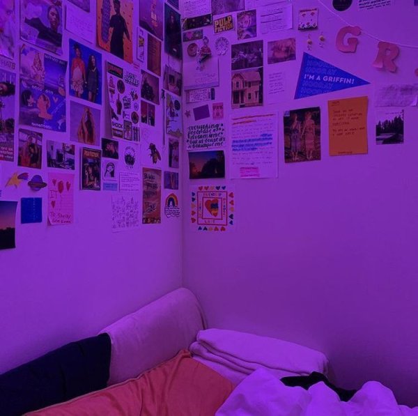 Фиолетовая комната Эстетика