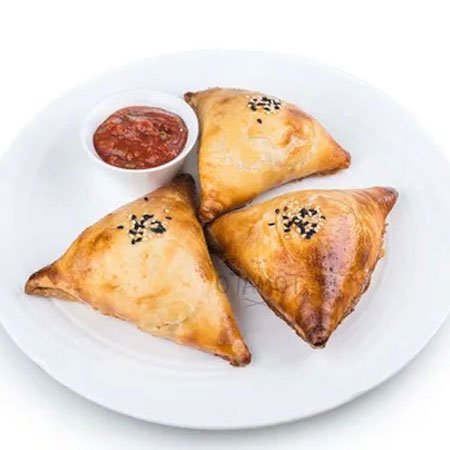 Самса на белом фоне