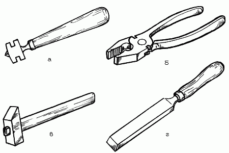 Рисование с натуры столярных инструментов.