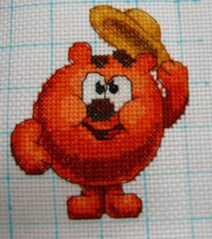 Мультяшные рисунки на картонке.