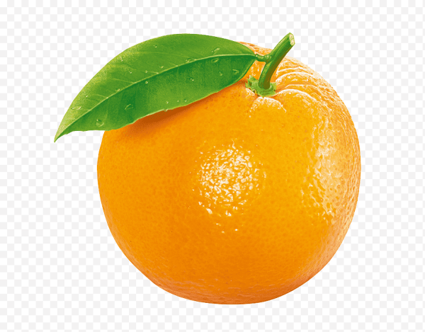 Апельсин на белом фоне