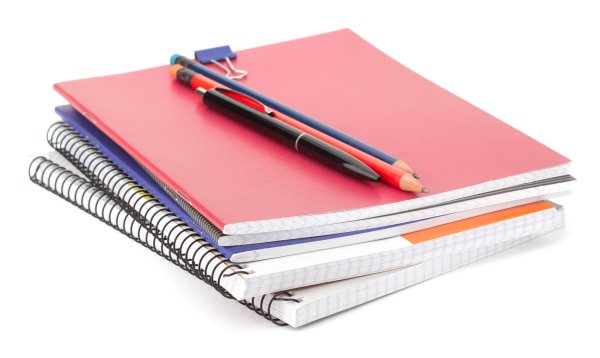 Тетрадь и ручка