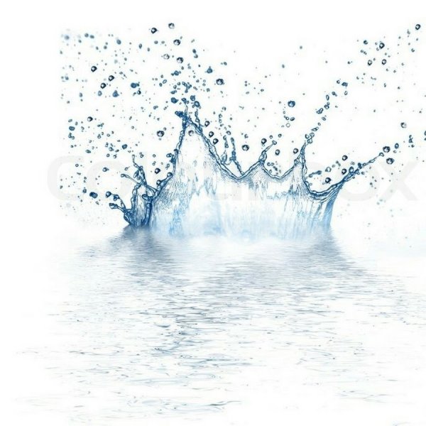 Вода на белом фоне