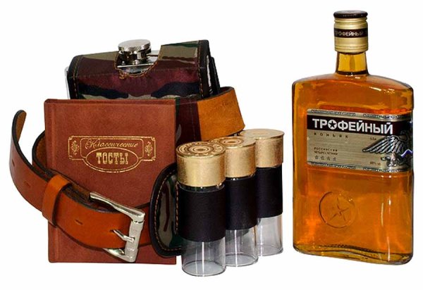 Коньяк в подарок мужчине