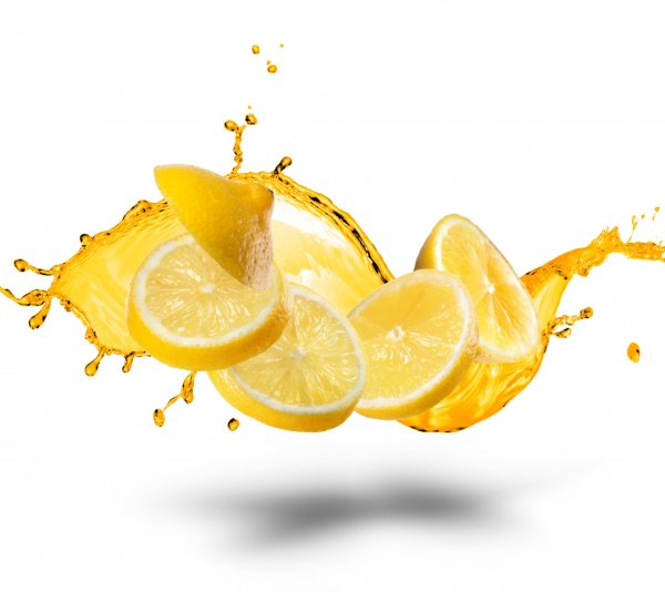 Лимон на белом фоне