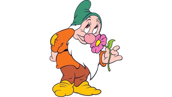 Гном мультяшный на белом фоне