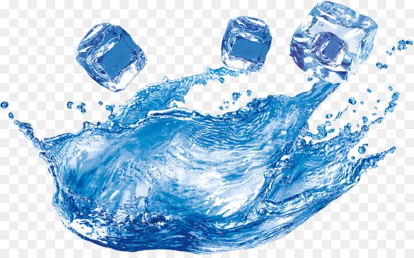 Брызги воды с кубиками льда