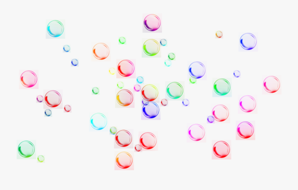 Мыльные пузыри на белом фоне