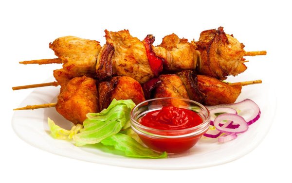 Шашлык на белом фоне