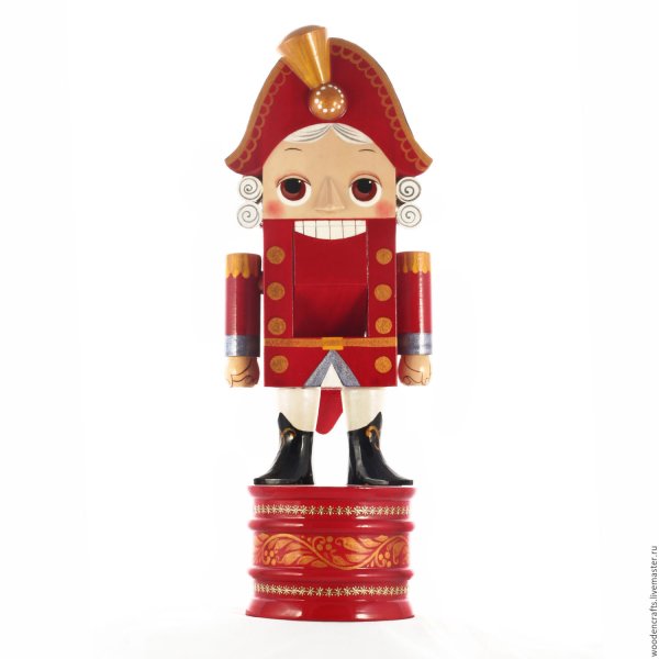 Щелкунчик на белом фоне