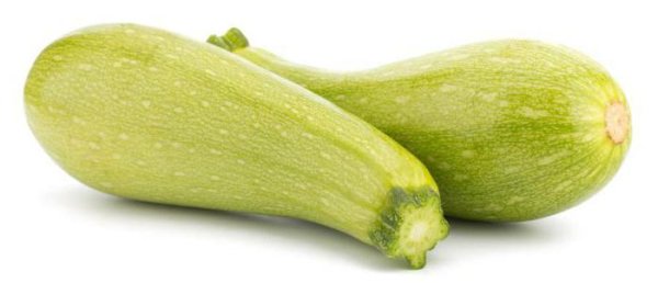 Кабачок на белом фоне