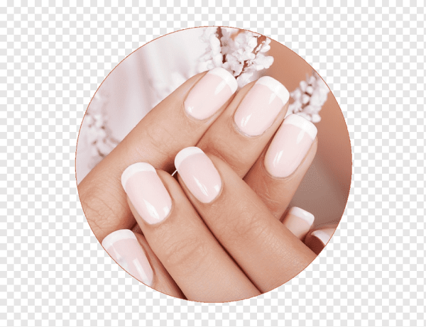 Французский маникюр на белом фоне