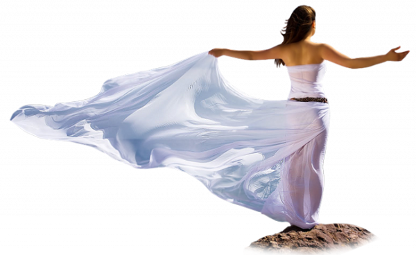 Девушка в развевающемся платье