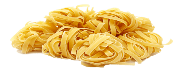 Большие макароны в тарелке