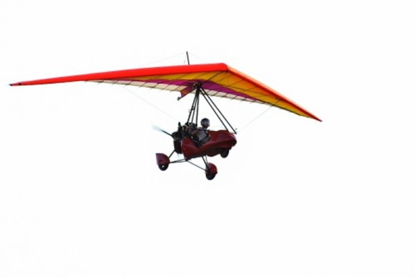 Дельтаплан на прозрачном фоне